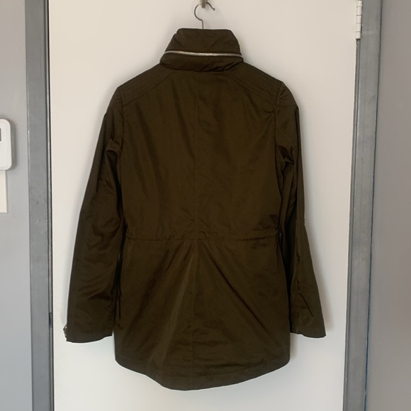 Rain Jacket - Windbreaker S - Picture 4 of 8